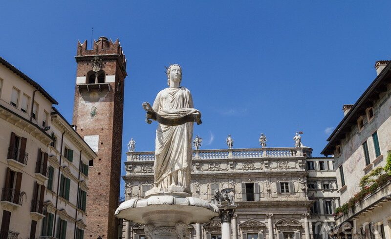 An excursion to Verona and Lake Garda