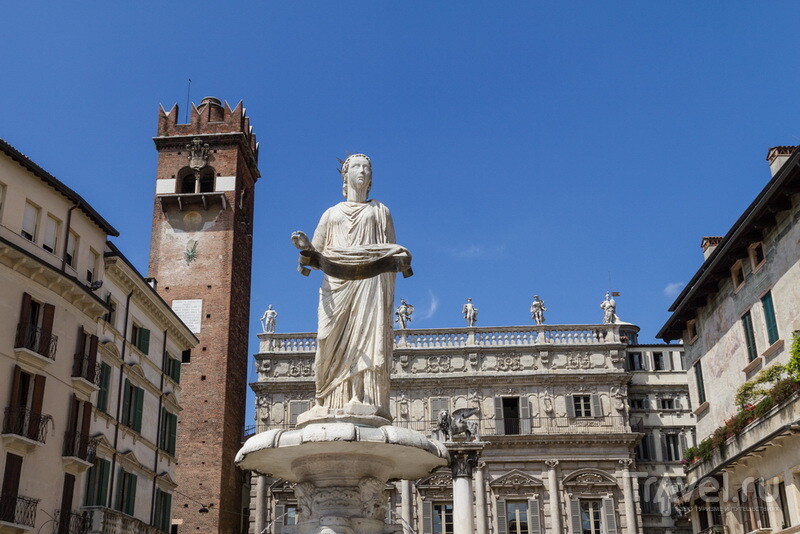 An excursion to Verona and Lake Garda